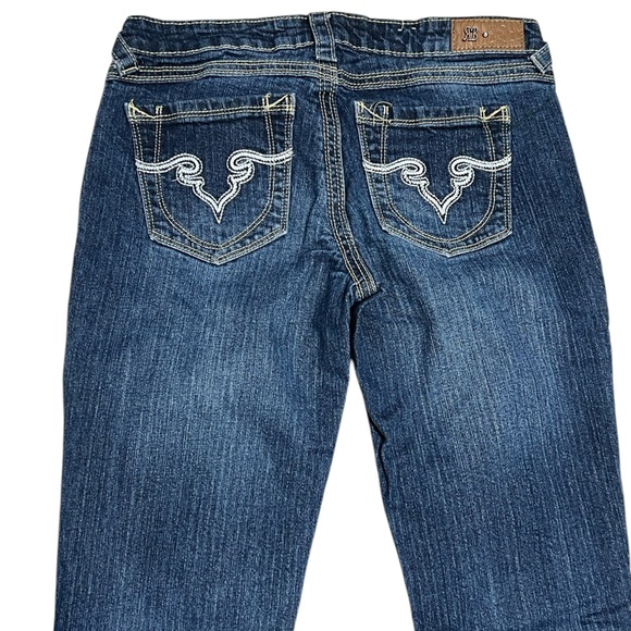 Royal Blue - Women’s Embroidered Cuffed Skinny Jeans Size 7 (30”W) - Picture 7 of 7